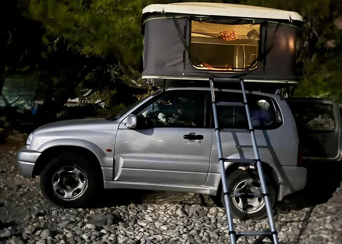 Rooftop Jeep Escape Sleep Under The Stars